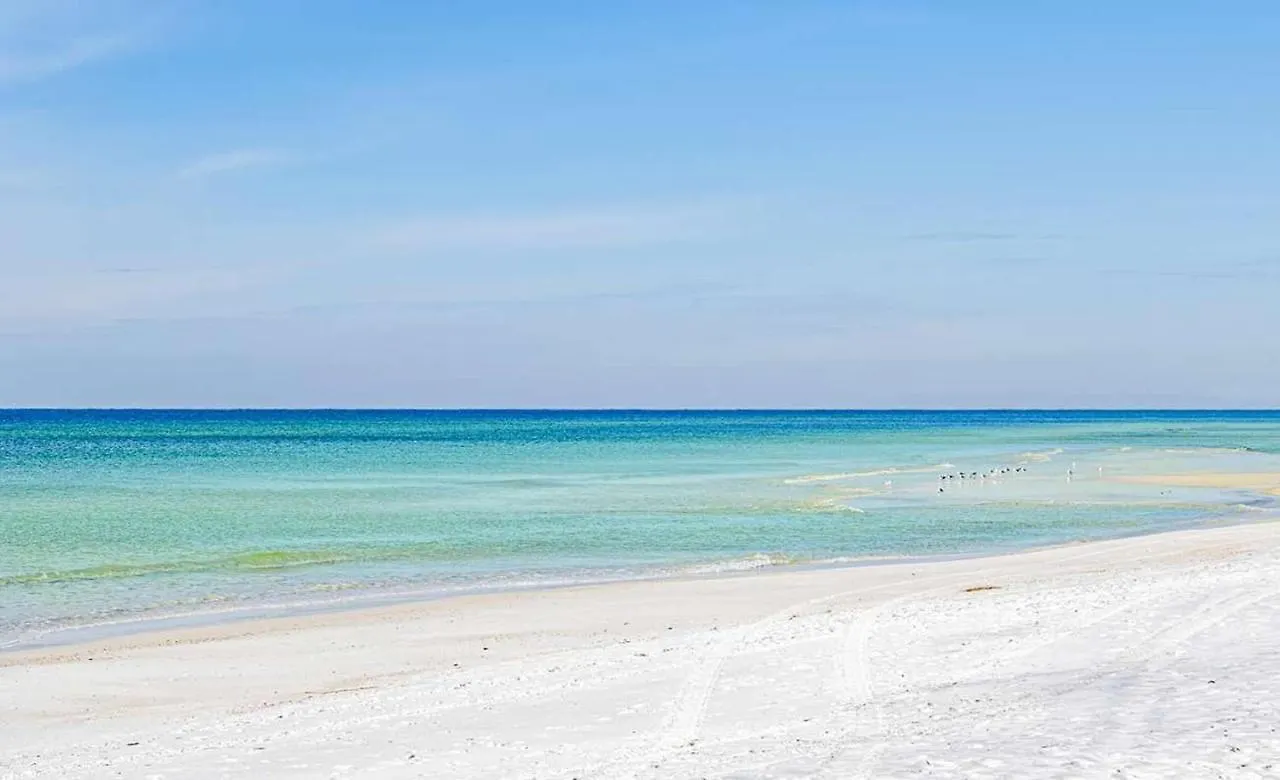 Majestic Beach Towers 1-407 Panama City Beach